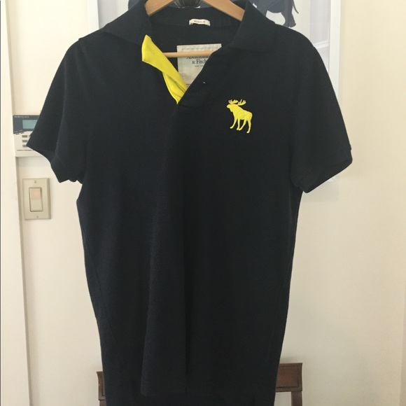Abercrombie & Fitch Polo Shirt - Picture 2 of 5